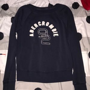 Abercrombie & Fitch sweater